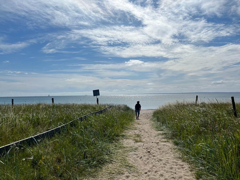 Traumstand grömitz ostsee familie kinder buddeln